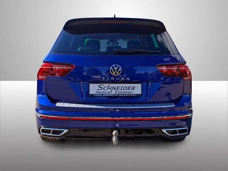 Gebraucht VW Tiguan R-line 150 PS (110 kW) 2022 Lapiz blue (metallic) SUV