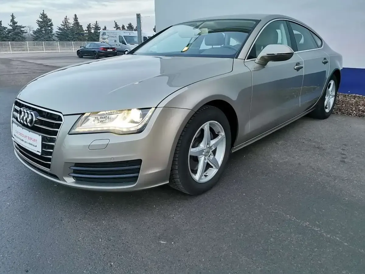 Gebraucht Audi A7 Sportback Sport 204 PS (150 kW) 2011 Beige Kleinwagen