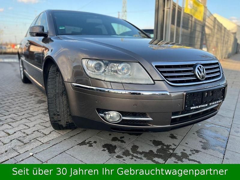 Gebraucht VW Phaeton Exclusive 281 PS (206 kW) 2009 Braun Limousine