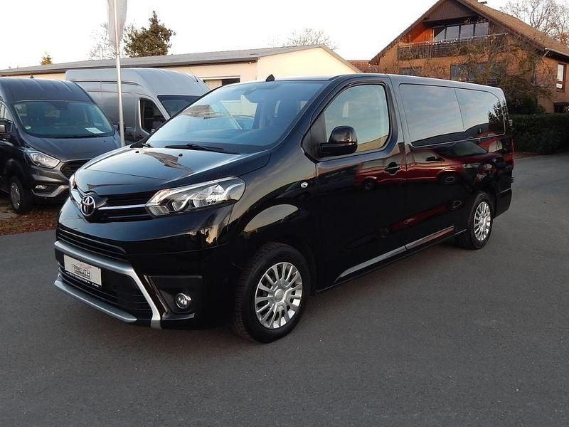 Gebraucht Toyota Proace 144 PS (105 kW) 2022 Black pearl paint Van / Kleinbus