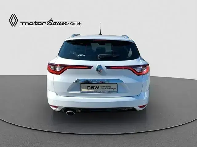 Gebraucht Renault Mégane Intens 132 PS (97 kW) 2016 Andere Limousine
