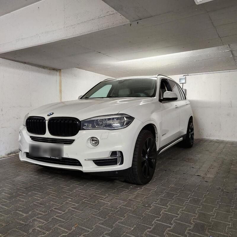 Weiß Gebraucht 2016 BMW X5 SUV | 27.900 € (Guter Preis) - Bild 1/4