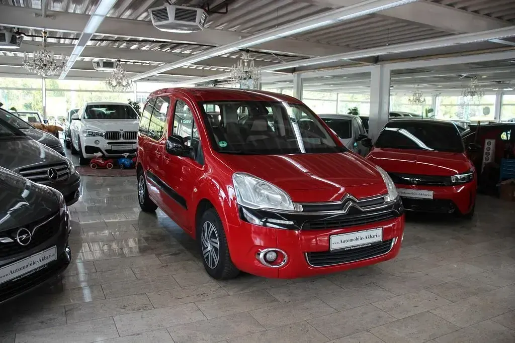 Gebraucht Citroën Berlingo SELECTION 120 PS (88 kW) 2012 Rot Van / Kleinbus