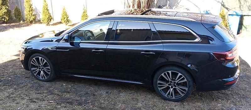 Gebraucht Renault Talisman Initiale Paris 160 PS (117 kW) 2017 Schwarz Kombi