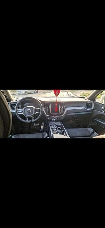 Gebraucht Volvo XC60 R-Design 190 PS (139 kW) 2018 SUV