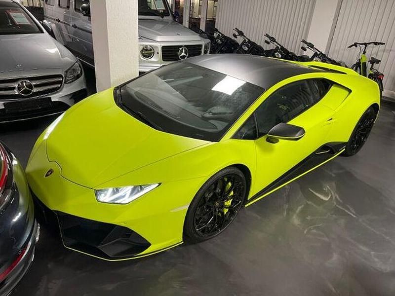 Gebraucht Lamborghini Huracán 639 PS (469 kW) 2021 "verde shock" hellgrün matt Coupé