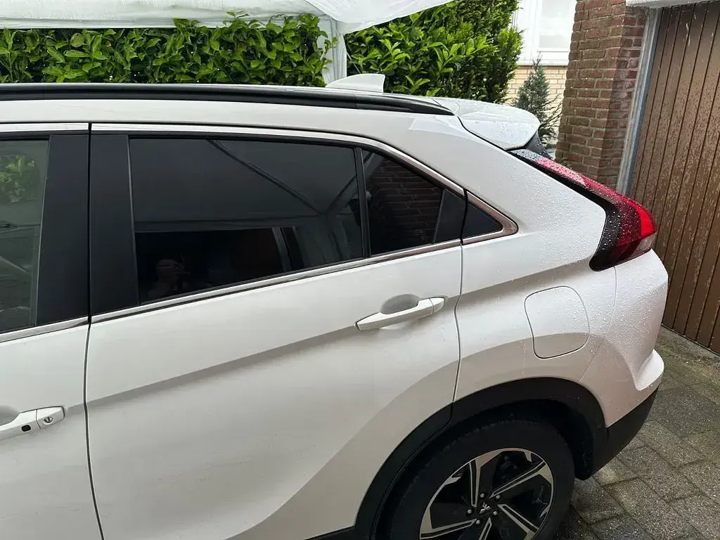 Gebraucht Mitsubishi Eclipse Cross Basis 188 PS (138 kW) 2022 Weiß SUV