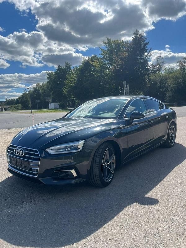 Andere farben Gebraucht 2019 Audi A5 Sportback Limousine | 28.500 € (Fairer Preis) - Bild 1/4