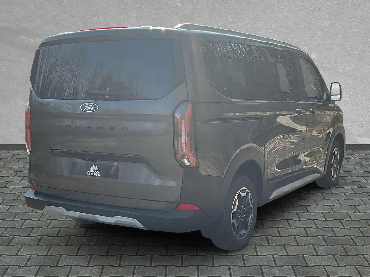 Neu Ford Tourneo Active 170 PS (125 kW) 2026 Magnetic grey metallic Van / Kleinbus