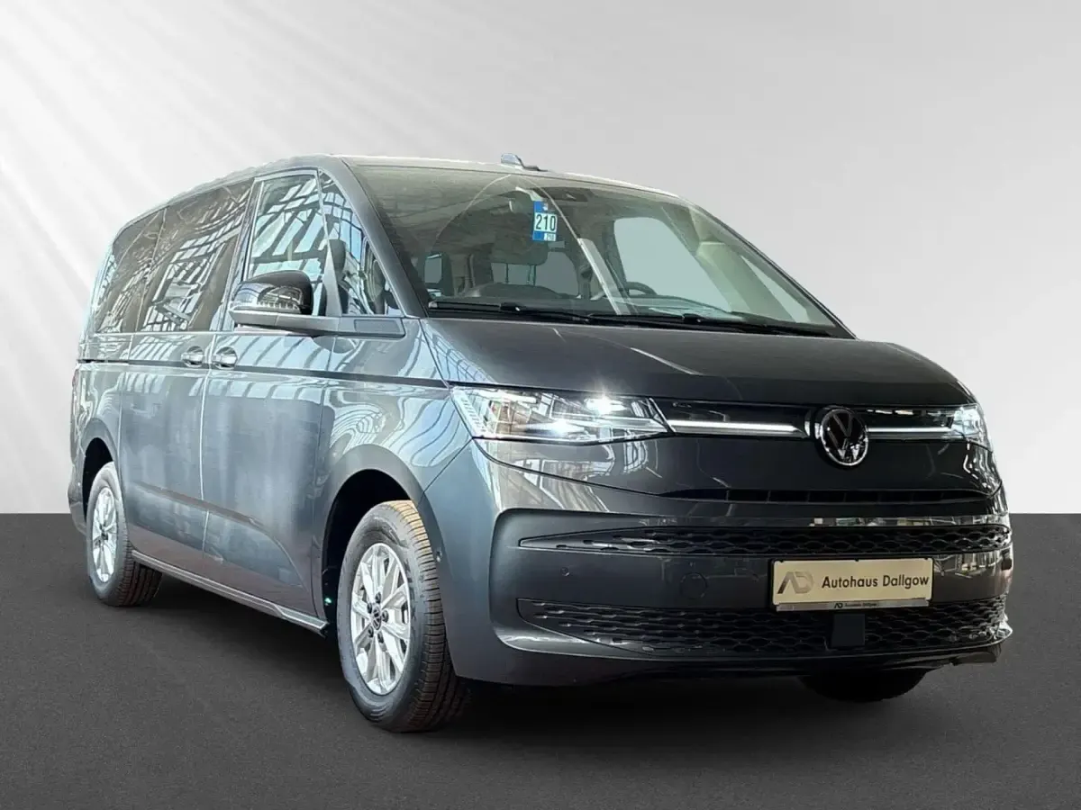 Gebraucht VW Multivan Life 136 PS (100 kW) 2024 Van / Kleinbus