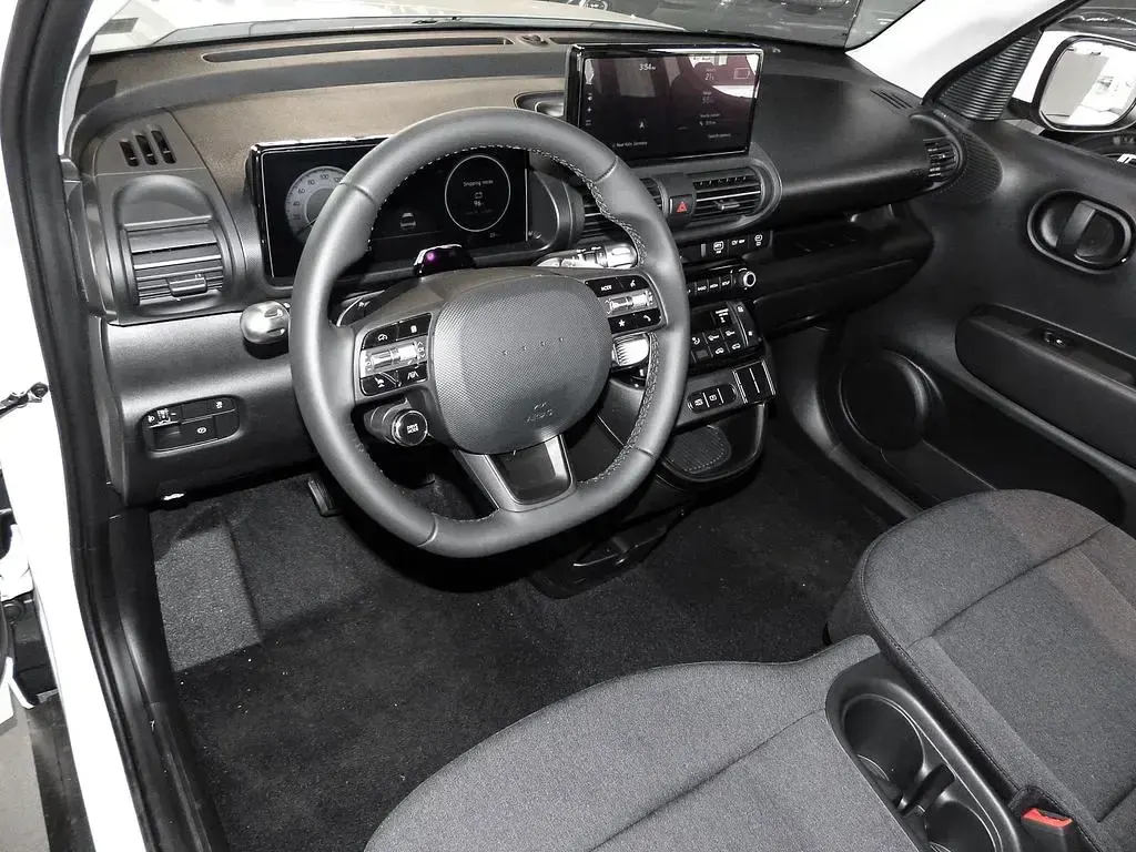 Neu Hyundai Inster Select 71 kW (97 PS) 2026 Unbleached ivory / sol Kleinwagen