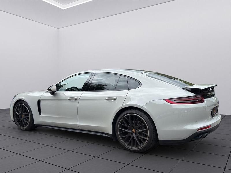 Gebraucht Porsche Panamera 4S Sport 441 PS (324 kW) 2019 Grau Limousine