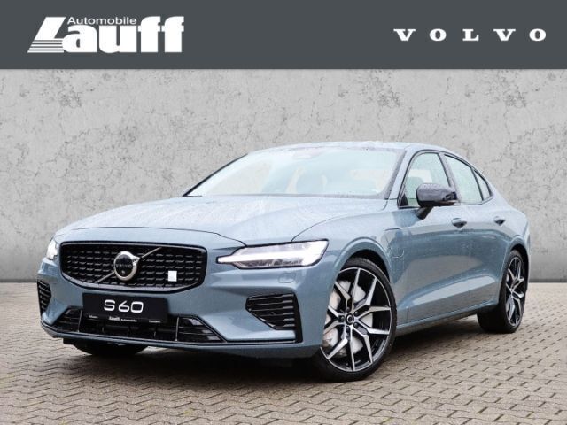 Grau Neu 2024 Volvo S60 Limousine | 59.990 € - Bild 1/4