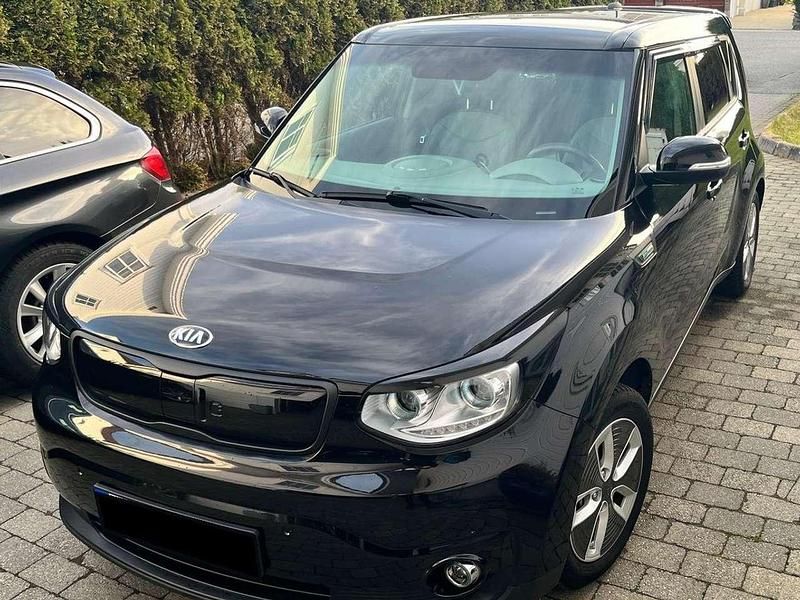 Gebraucht Kia Soul Play 80 kW (110 PS) 2018 Schwarz SUV