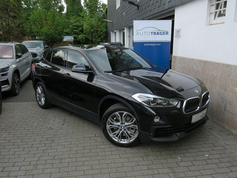 Schwarz Gebraucht 2020 BMW X2 Advantage SUV | 26.890 € (Fairer Preis) - Bild 1/4
