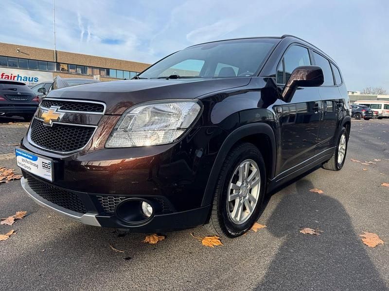 Braun Gebraucht 2012 Chevrolet Orlando LT Van / Kleinbus | 6.950 € (Fairer Preis) - Bild 1/4