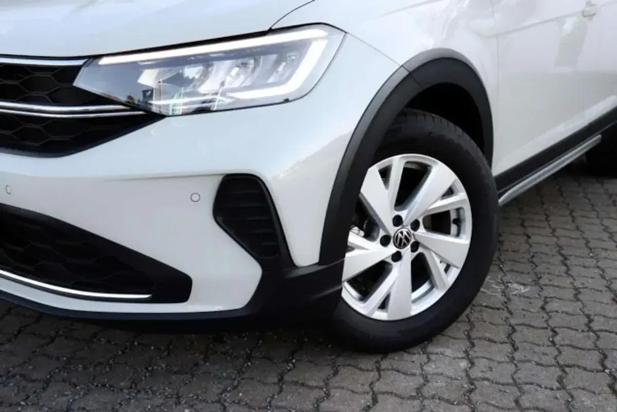 Neu VW Taigo Life 95 PS (69 kW) 2025 Ascotgrau SUV