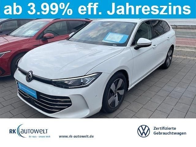 Weiss Gebraucht 2025 VW Passat Elegance Kombi | 37.498 € (Superpreis) - Bild 1/3
