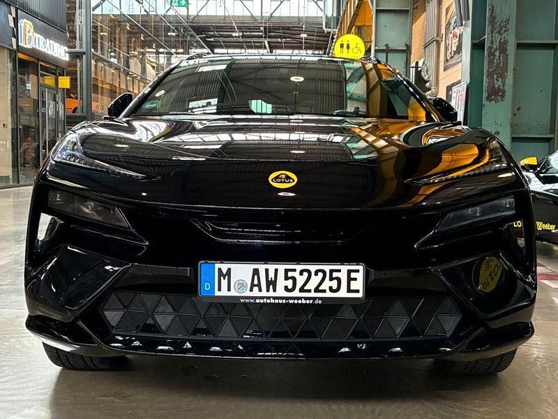 Używany Lotus Eletre 450 kW (612 KM) 2026 SUV