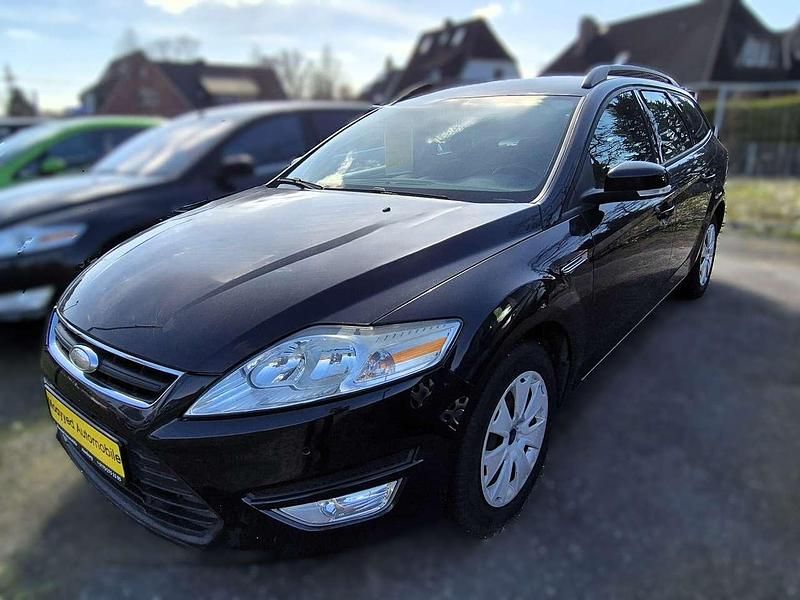 Gebraucht Ford Mondeo Trend 116 PS (85 kW) 2011 Pantherschwarz metallic Kombi