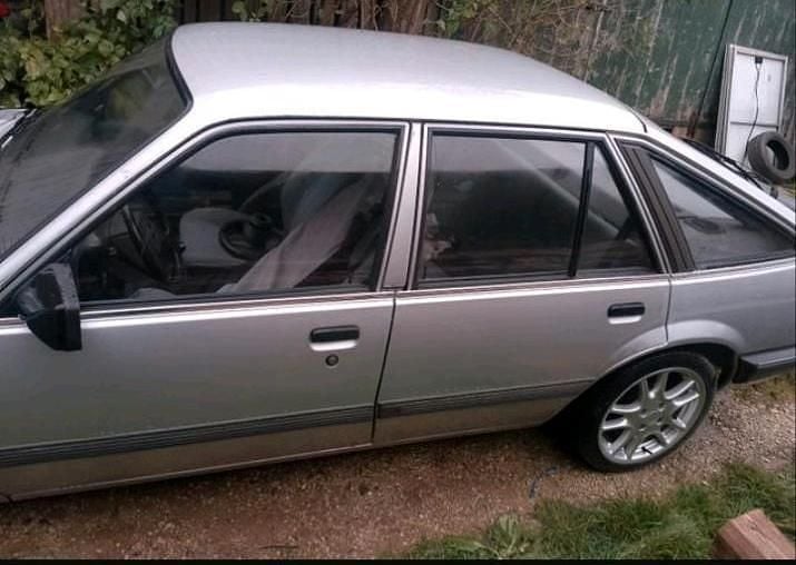Gebraucht Opel Ascona 75 PS (55 kW) 1984 Silber Limousine