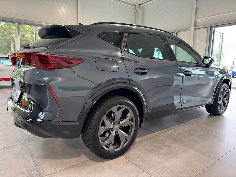 Używany Cupra Formentor 150 KM (110 kW) 2025 Szary SUV