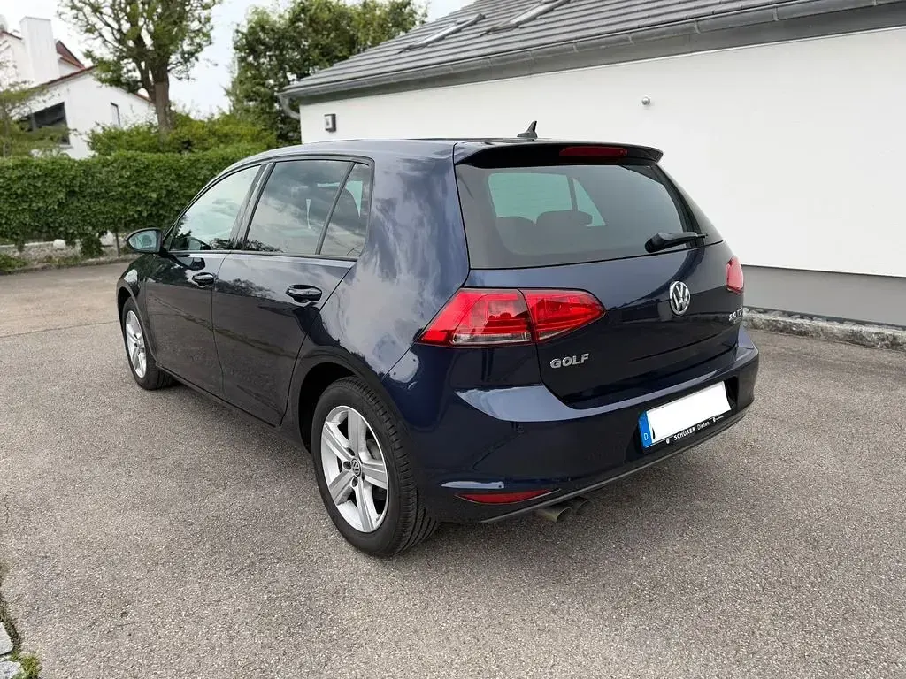 Gebraucht VW Golf VII Comfortline 150 PS (110 kW) 2013 Blau Limousine