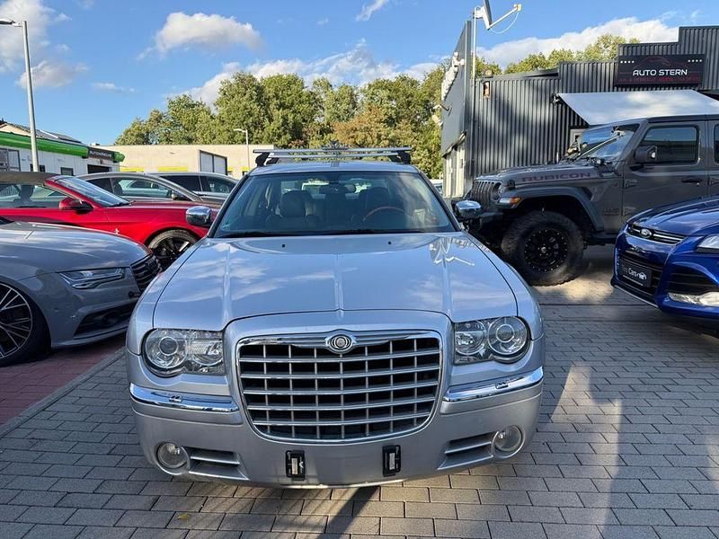 Silber Gebraucht 2004 Chrysler 300C Limousine | 6.999 € (Fairer Preis) - Bild 1/4
