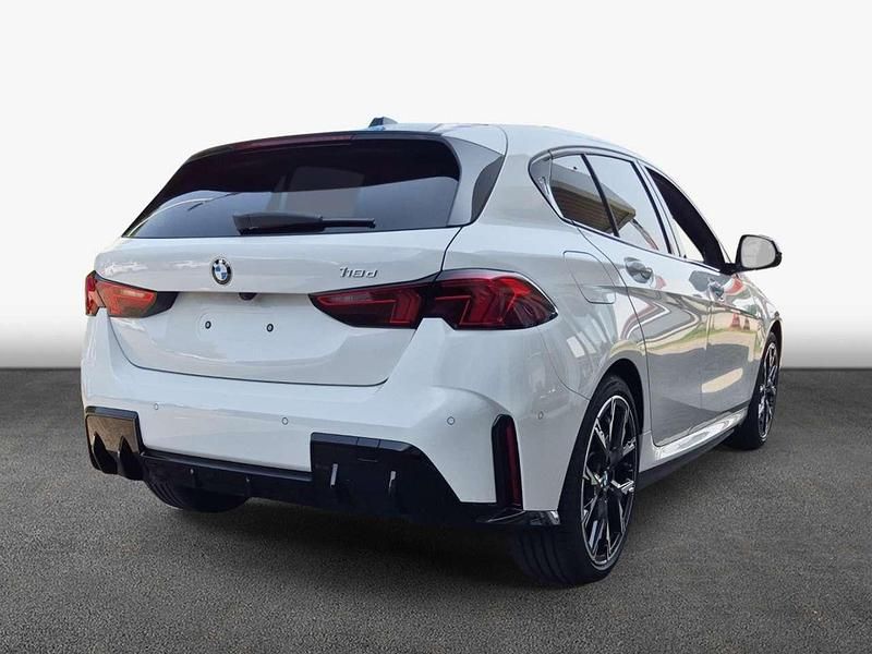 Brugt BMW 118 Performance 150 HK (110 kW) 2026 Hvid Hatchback