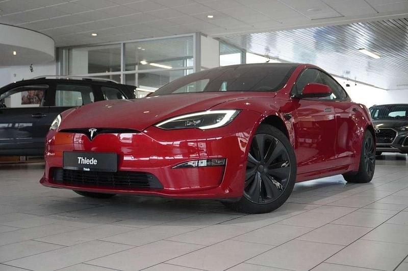 Gebraucht Tesla Model S Plaid 759 kW (1033 PS) 2022 Rot metallic Kleinwagen