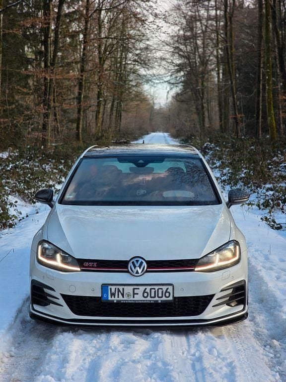 Gebraucht VW Golf VII GTI 290 PS (213 kW) 2020 Weiß Limousine