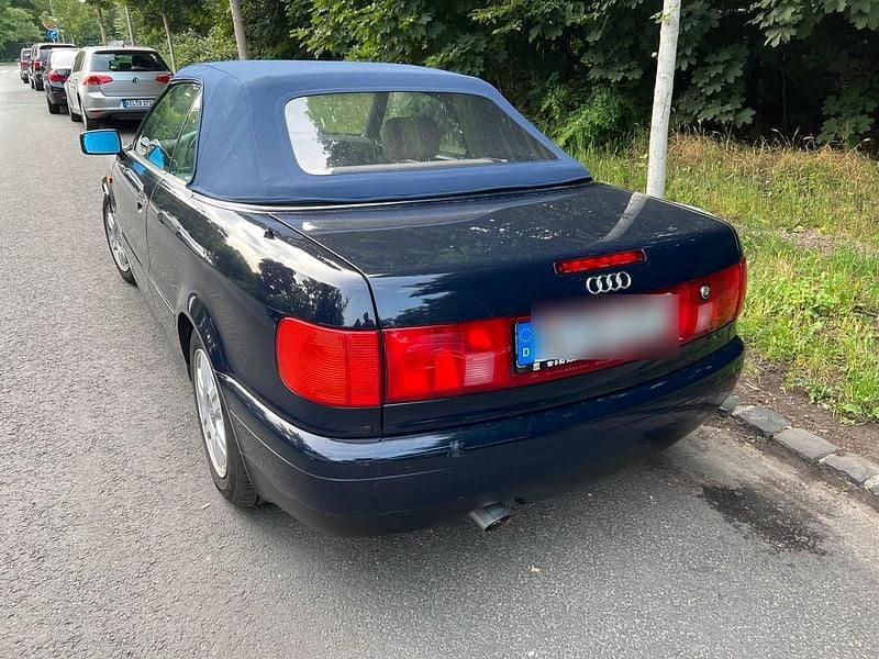 Gebraucht Audi Cabriolet 116 PS (85 kW) 1998 Blau Cabrio