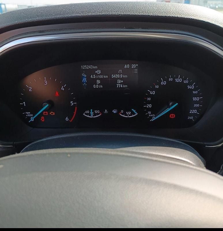 Gebraucht Ford Focus Active 120 PS (88 kW) 2020 Weiß Kombi