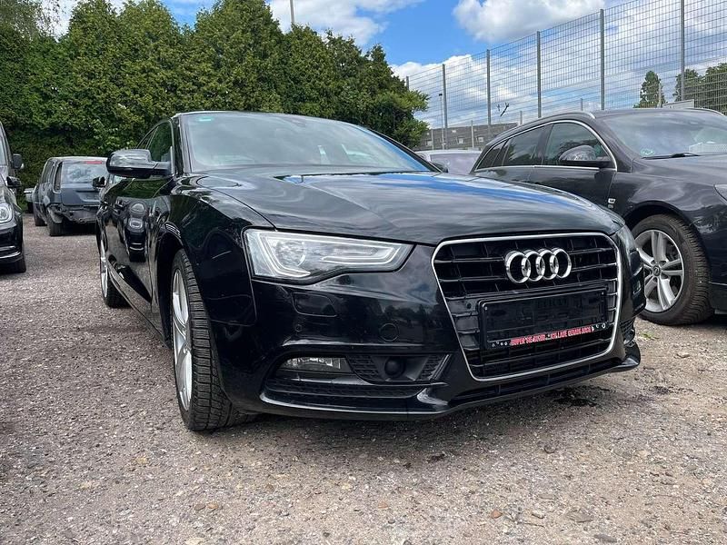 Gebraucht Audi A5 170 PS (125 kW) 2012 Brillantschwarz Coupé
