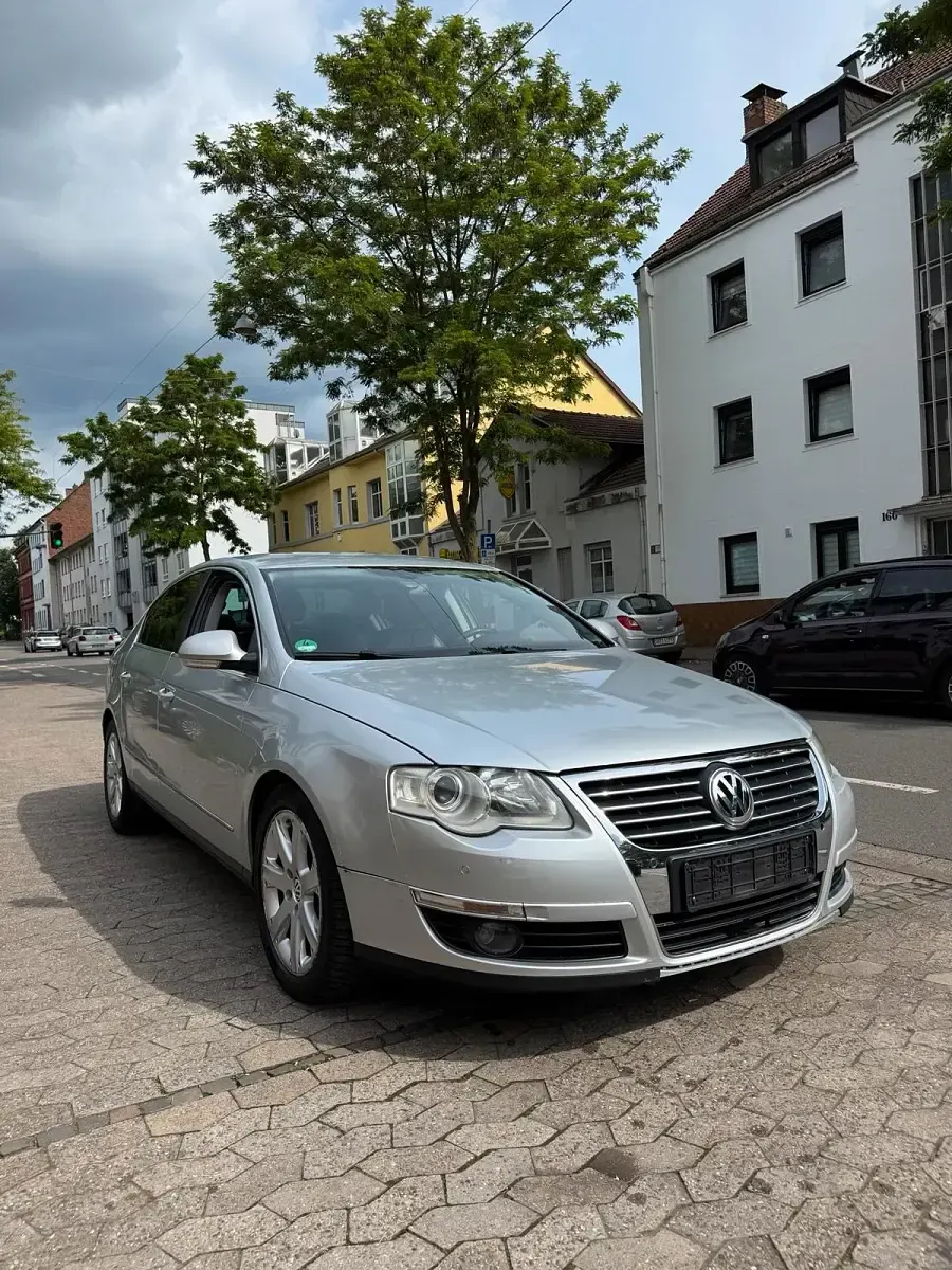 Używany VW Passat 140 KM (102 kW) 2008 Srebrny Sedan/Limuzyna