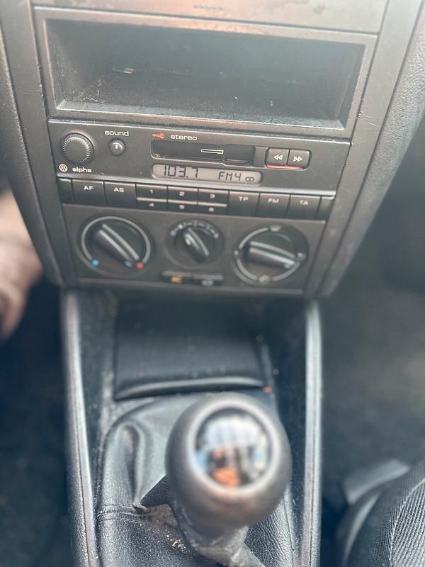 Gebraucht VW Golf IV 101 PS (74 kW) 2000 Rot Kombi