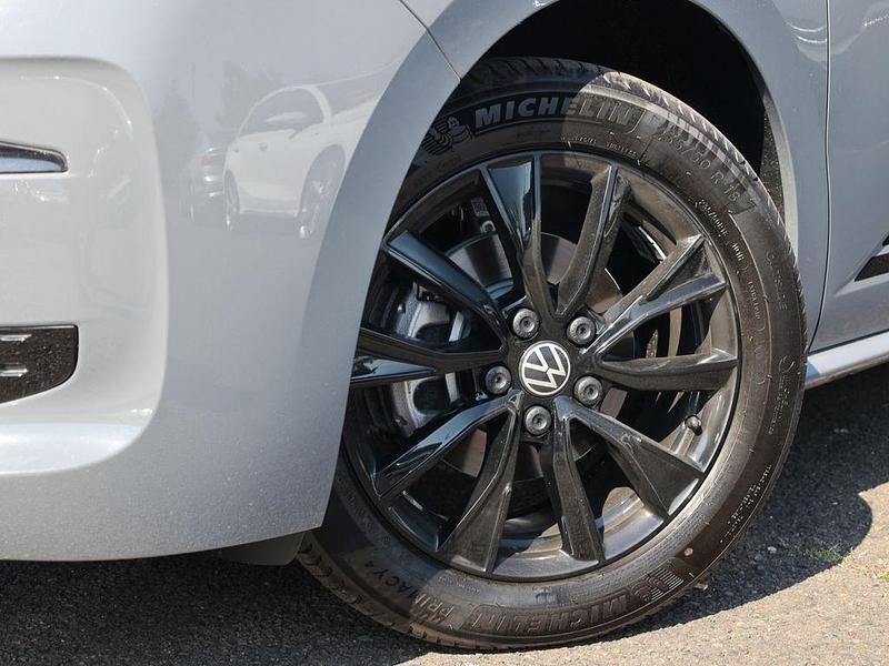 Neu VW Multivan Edition 136 PS (100 kW) 2026 Grau Van