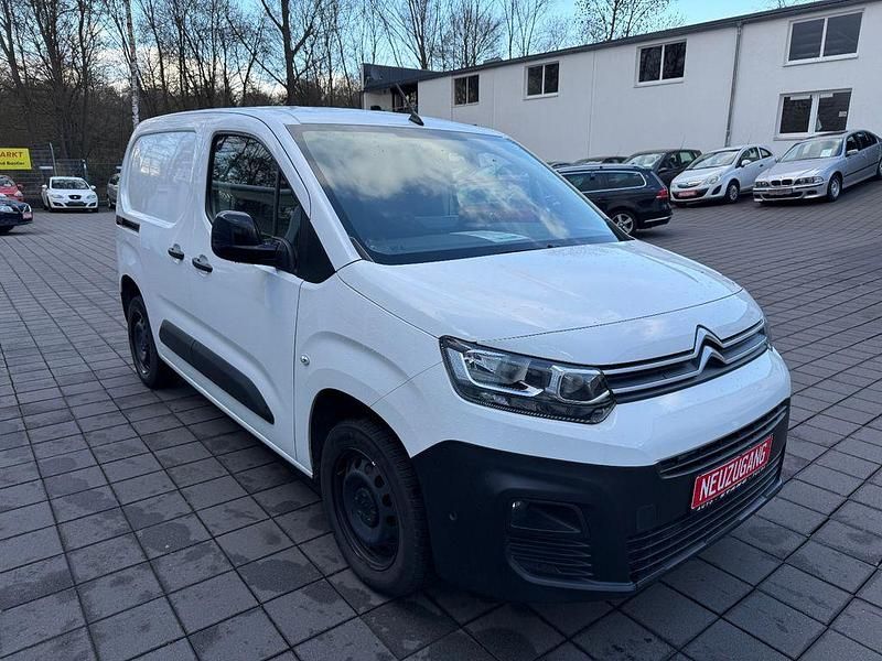 Gebraucht Citroën Berlingo 102 PS (75 kW) 2022 Weiß Van / Kleinbus