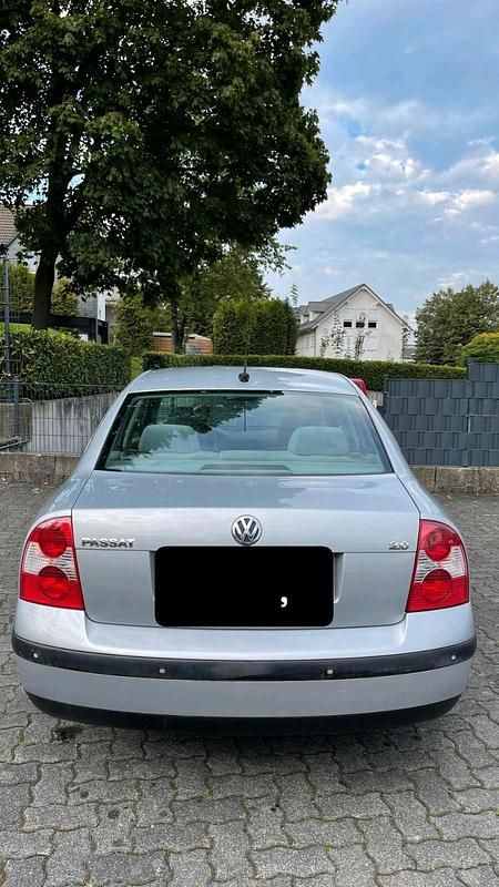 Gebraucht VW Passat 2002 Grau Limousine