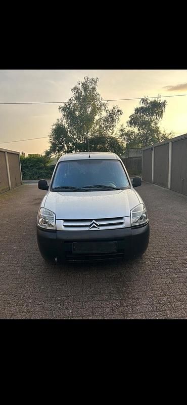 Gebraucht Citroën Berlingo 75 PS (55 kW) 2009 Grau Van / Kleinbus