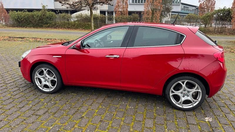 Gebraucht Alfa Romeo Giulietta 170 PS (125 kW) 2018 Kleinwagen