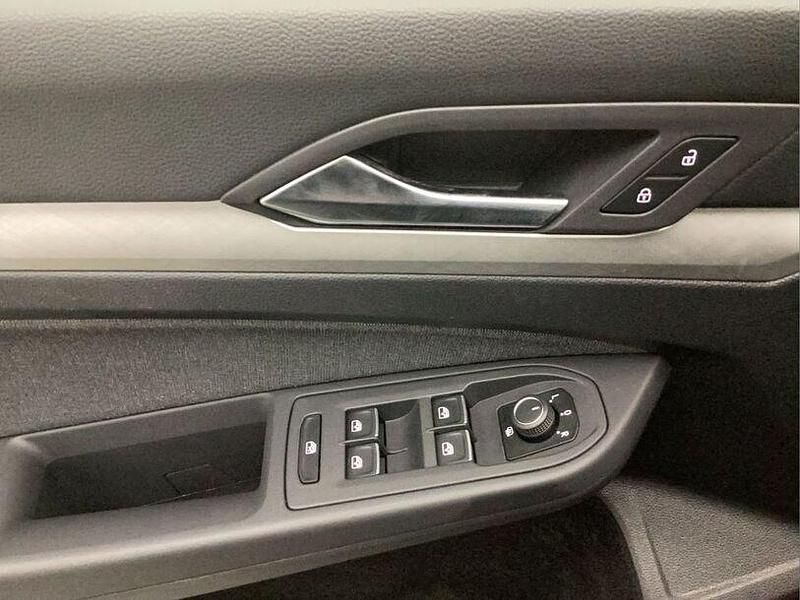 Gebraucht VW Golf VIII 116 PS (85 kW) 2023 Schwarz Kleinwagen