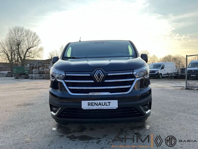 Gebraucht Renault Trafic 170 PS (125 kW) 2025 Schwarz Van / Kleinbus