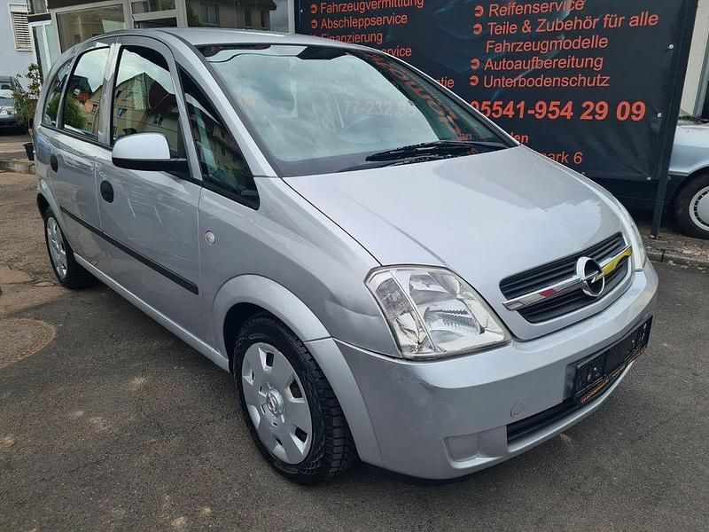 Silber Gebraucht 2004 Opel Meriva Van / Kleinbus | 1.499 € (Guter Preis) - Bild 1/4