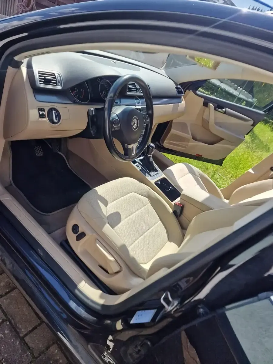 Gebraucht VW Passat 177 PS (130 kW) 2013 Schwarz Kombi