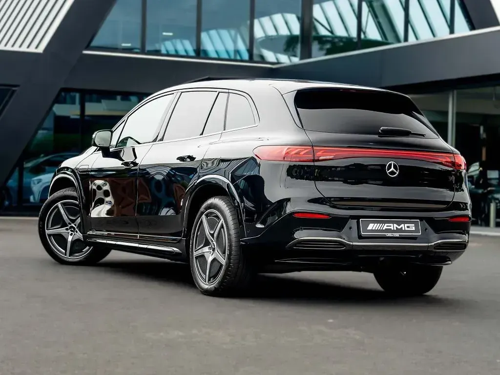 Gebraucht Mercedes EQS450+ AMG line 266 kW (362 PS) 2024 Schwarz SUV