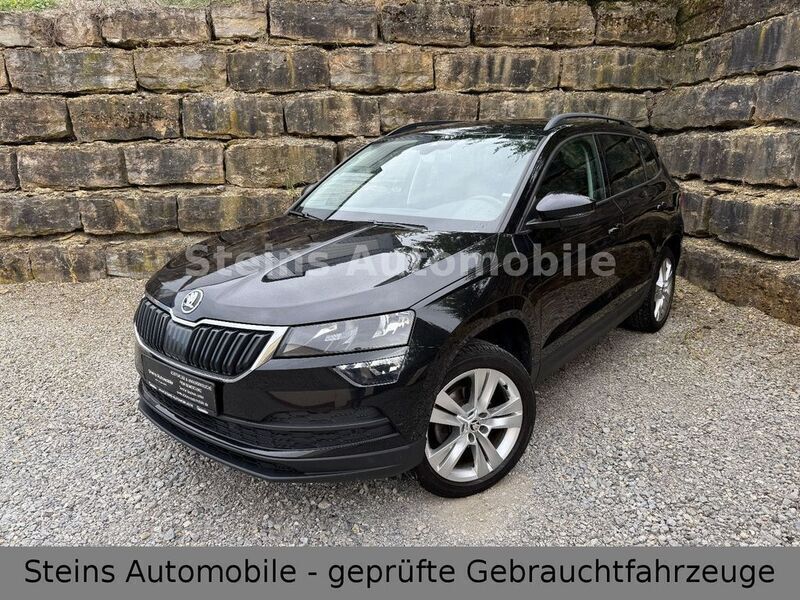 Schwarz Gebraucht 2019 Skoda Karoq Style SUV | 13.790 € (Etwas zu teuer) - Bild 1/4