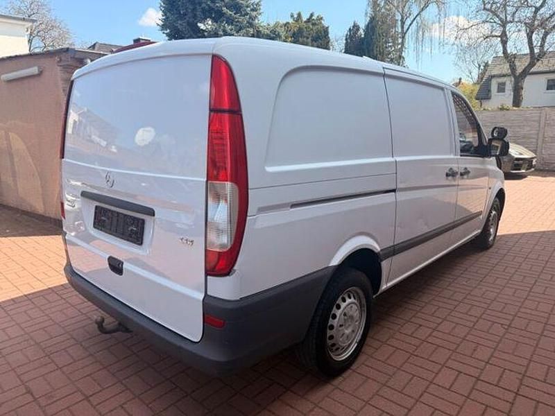 Second-hand Mercedes Vito 120 CP (88 kW) 2011 Andere