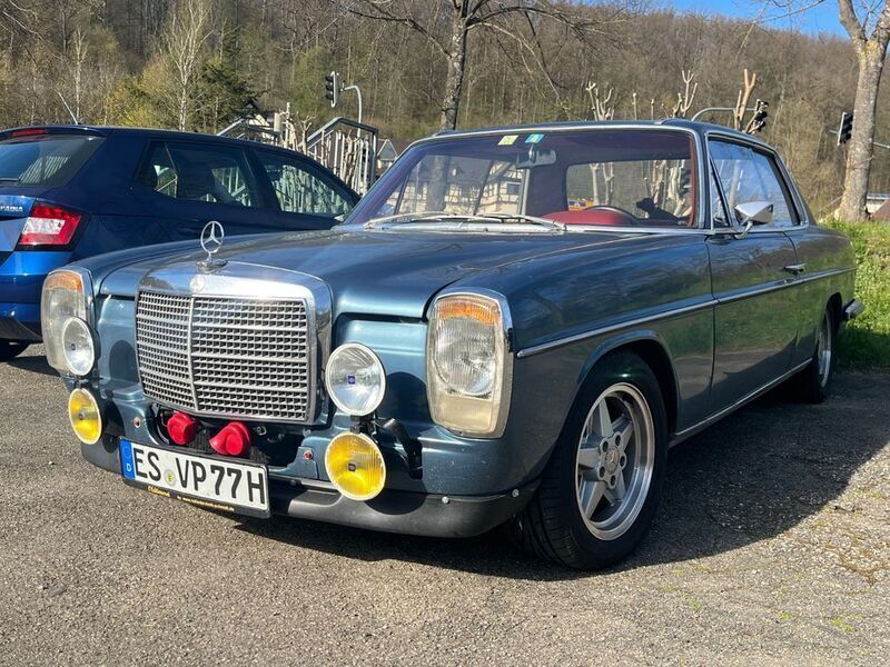 Gebraucht Mercedes 280 185 PS (136 kW) 1972 Blau Coupé