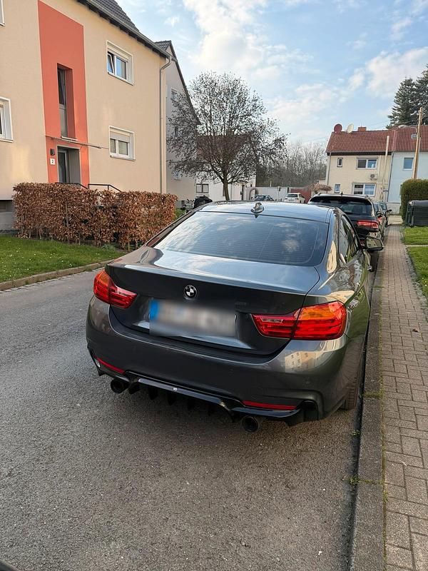 Gebraucht BMW 420 184 PS (135 kW) 2015 Grau Coupé